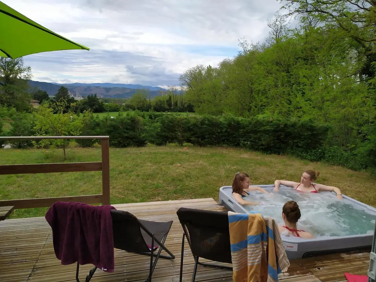 Camping Domaine De Senaud Albon Κάμπινγκ