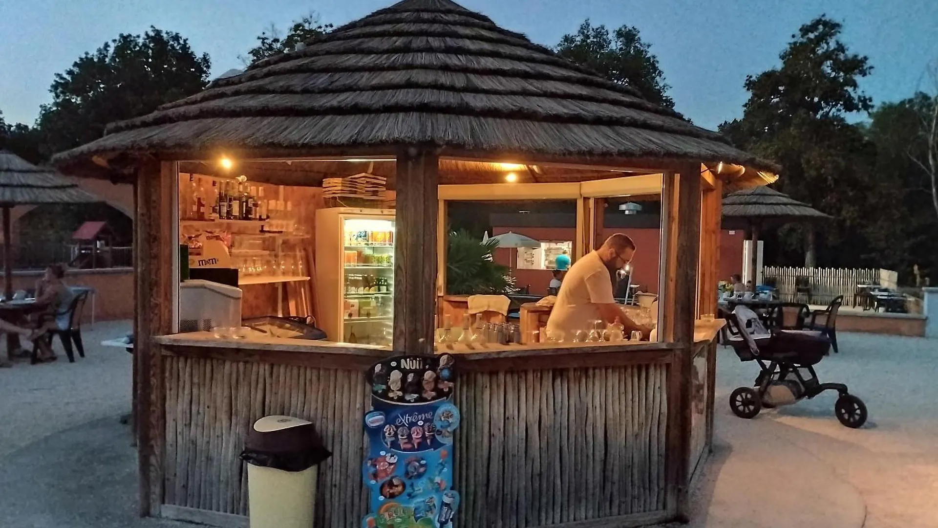 Camping Domaine De Senaud Albon
