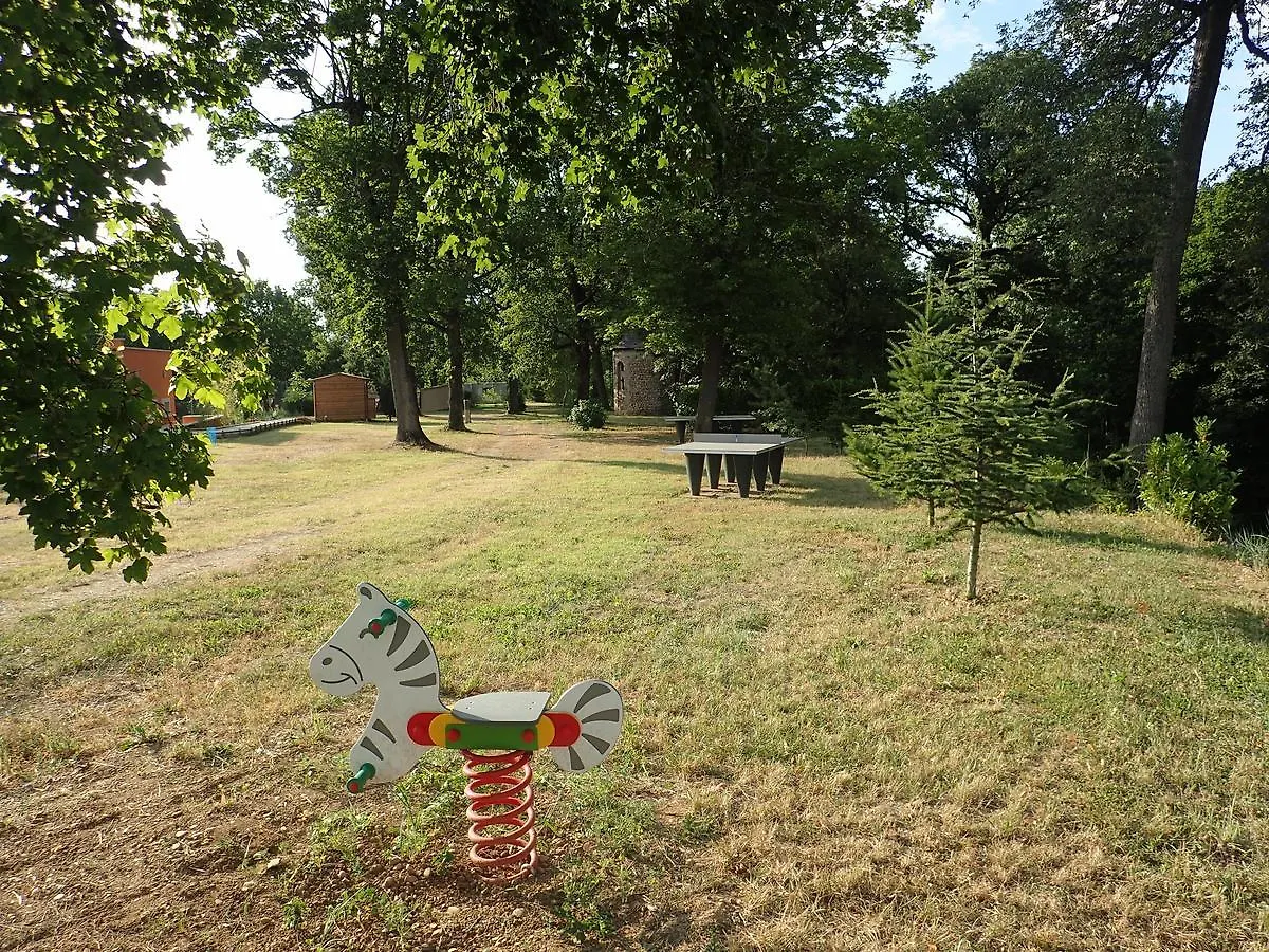 Camping Domaine De Senaud Albon